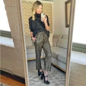 Buru everyday pants in Black and Gold striped cropped size Large.